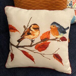 Accent Pillow Bird Design 15" x 15"  Better Homes  and Gardens